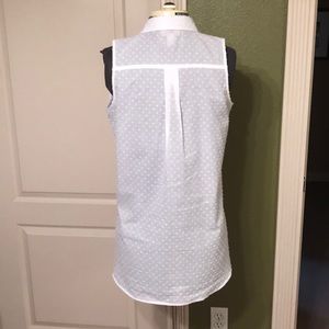LOFT Tops - LOFT White Sleeveless Blouse LOFT Tops - LOFT White Sleeveless Blouse